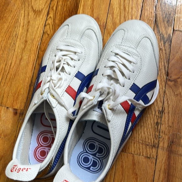 Bought it in Japan n wore only once- no box! - Picture 5 of 8